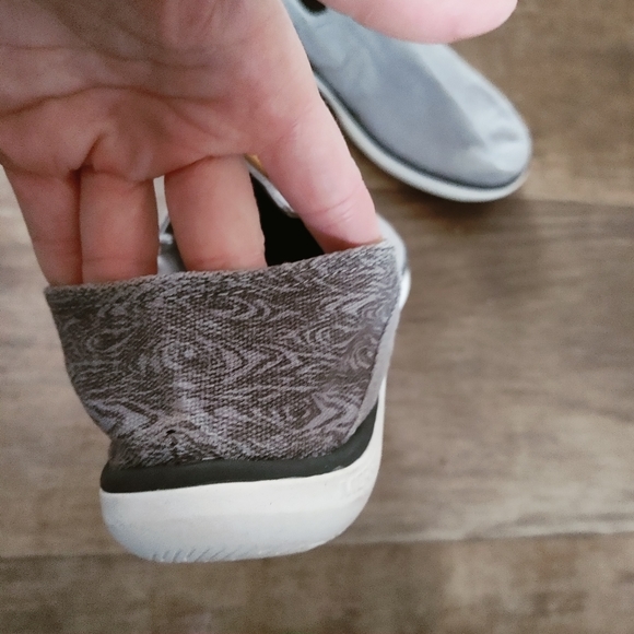 Merrell Men's Slip On grey shoes size 9 - Picture 3 of 5